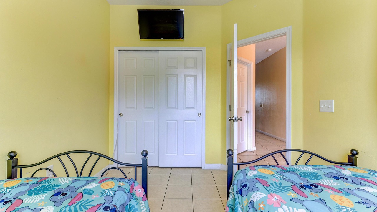 Photo of Bedroom in Crestwynd Bay