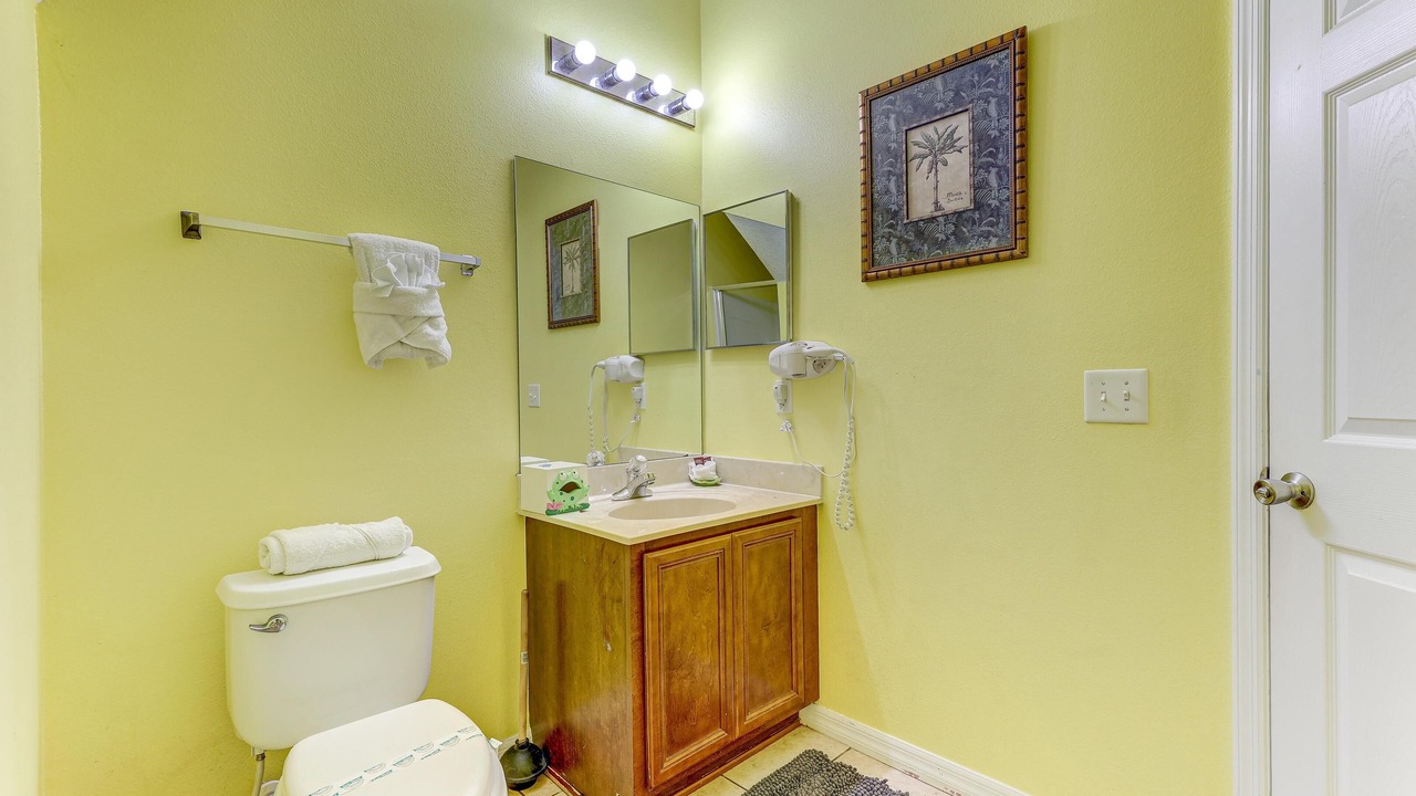 Photo of Bathroom in Crestwynd Bay