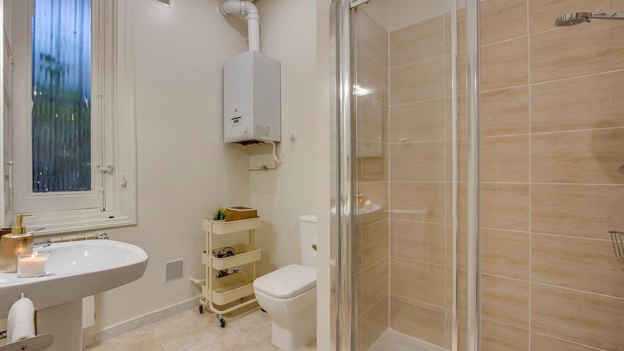 Photo of Bathroom in Moncloa - Arguelles