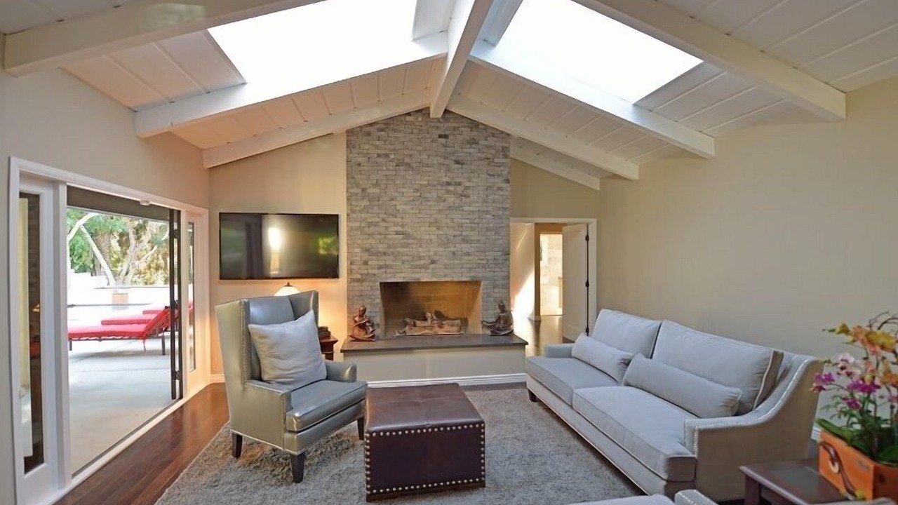 Photo of Bedroom in Los Angeles