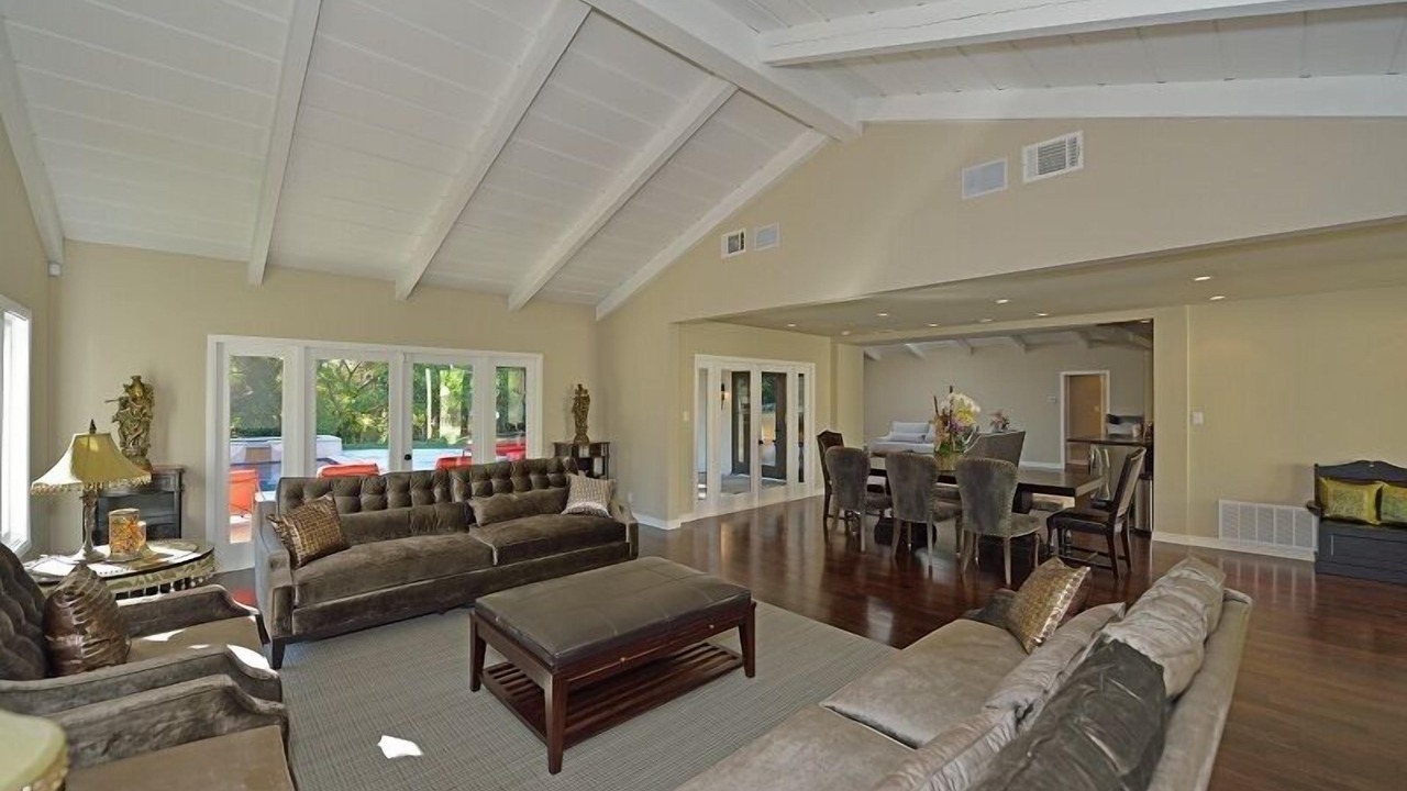 Photo of Livingroom in Los Angeles