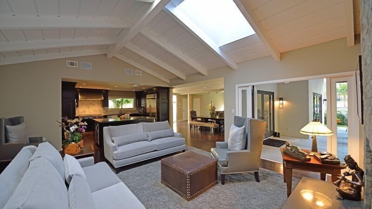Photo of Bedroom in Los Angeles