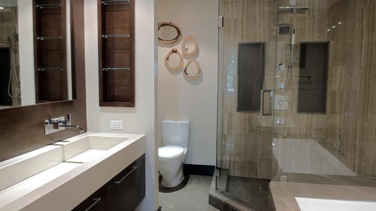 Photo of Bathroom in Brickell