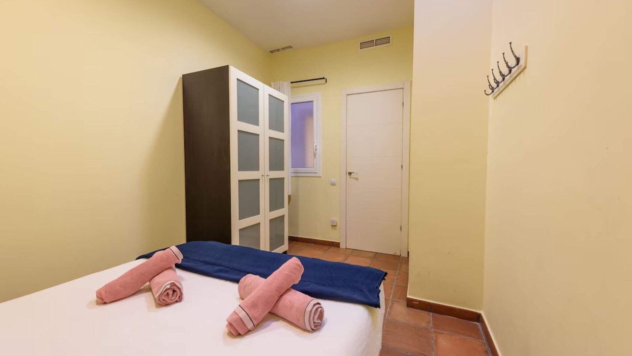 Photo of Bedroom in El Poble-sec