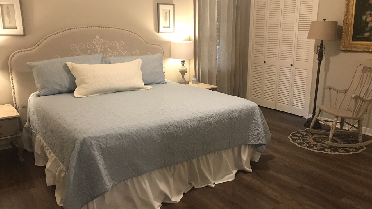 Photo of Bedroom in Batesville