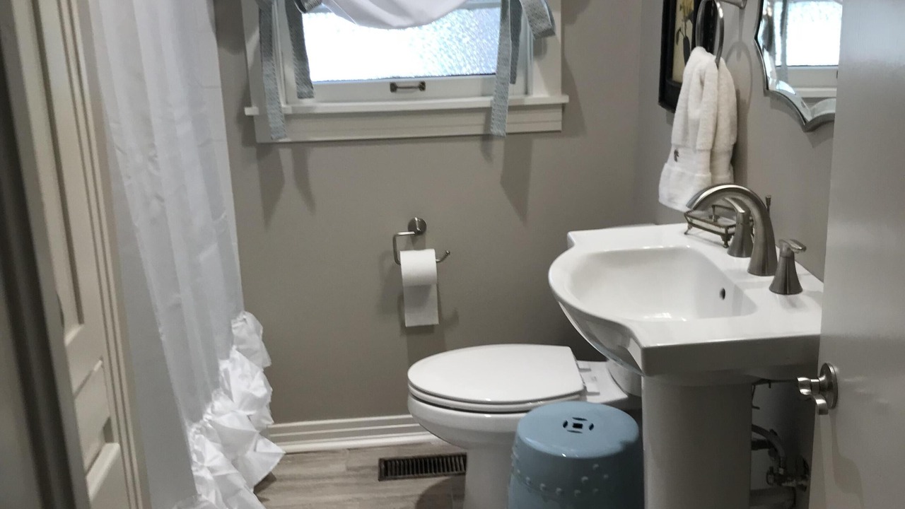 Photo of Bathroom in Batesville