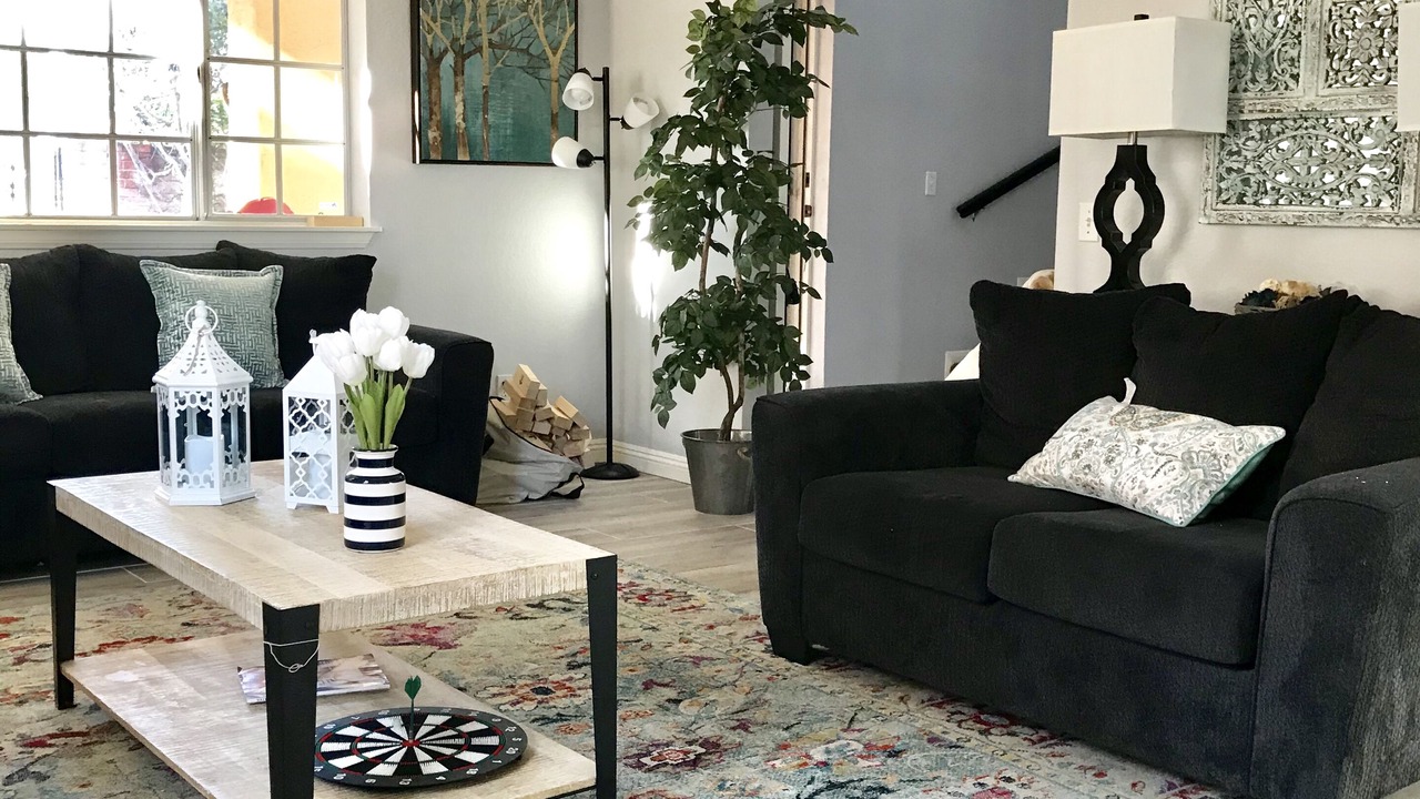 Photo of Livingroom in Olde Carlsbad
