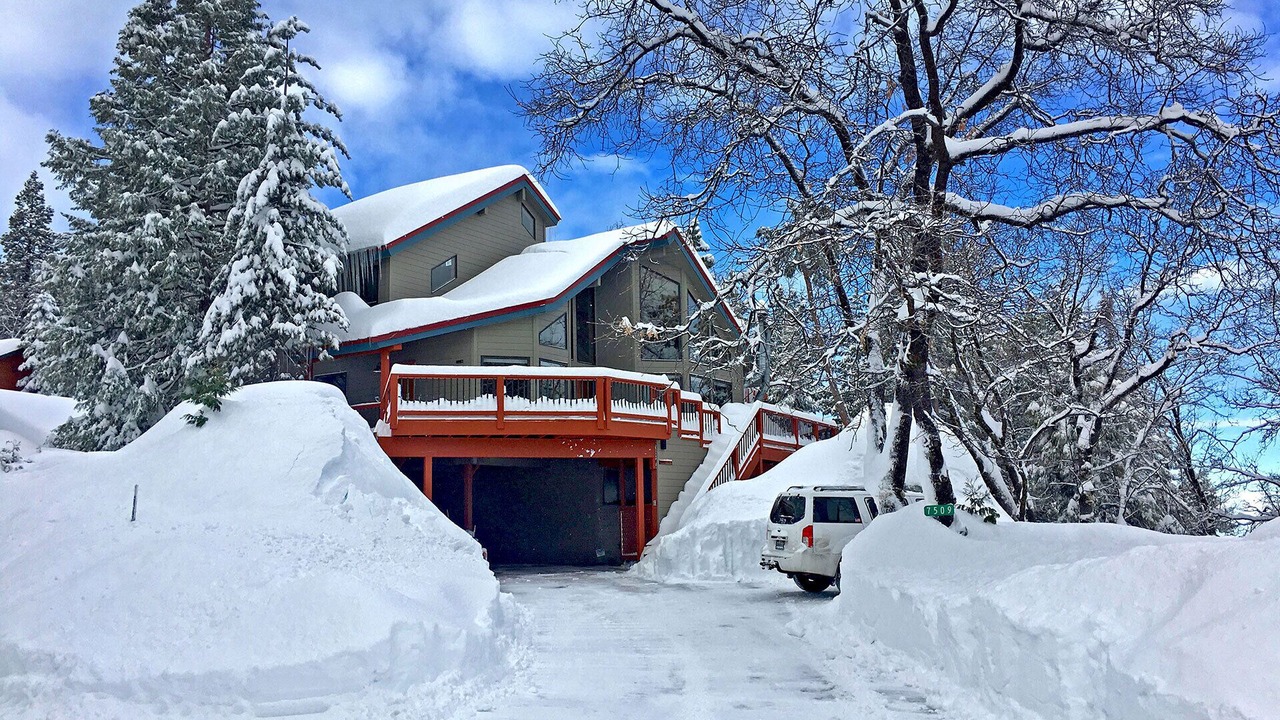 Photo of Others in Yosemite West