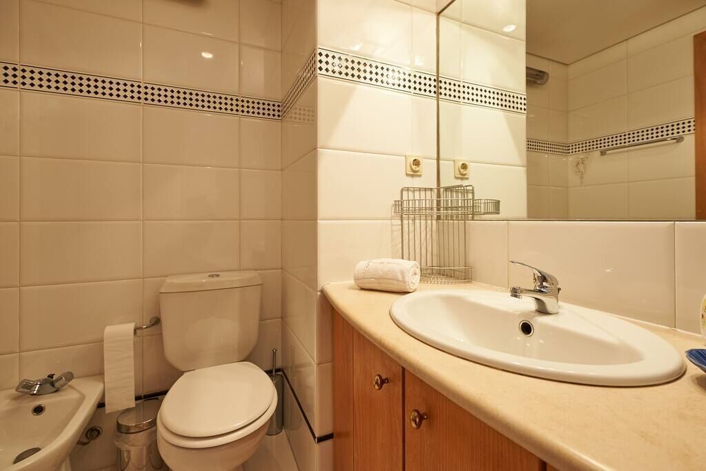 Photo of Bathroom in Cascais