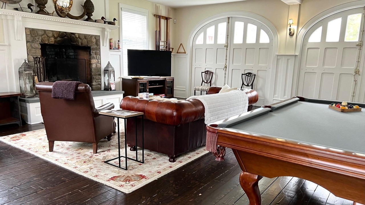 Photo of Livingroom in Redding