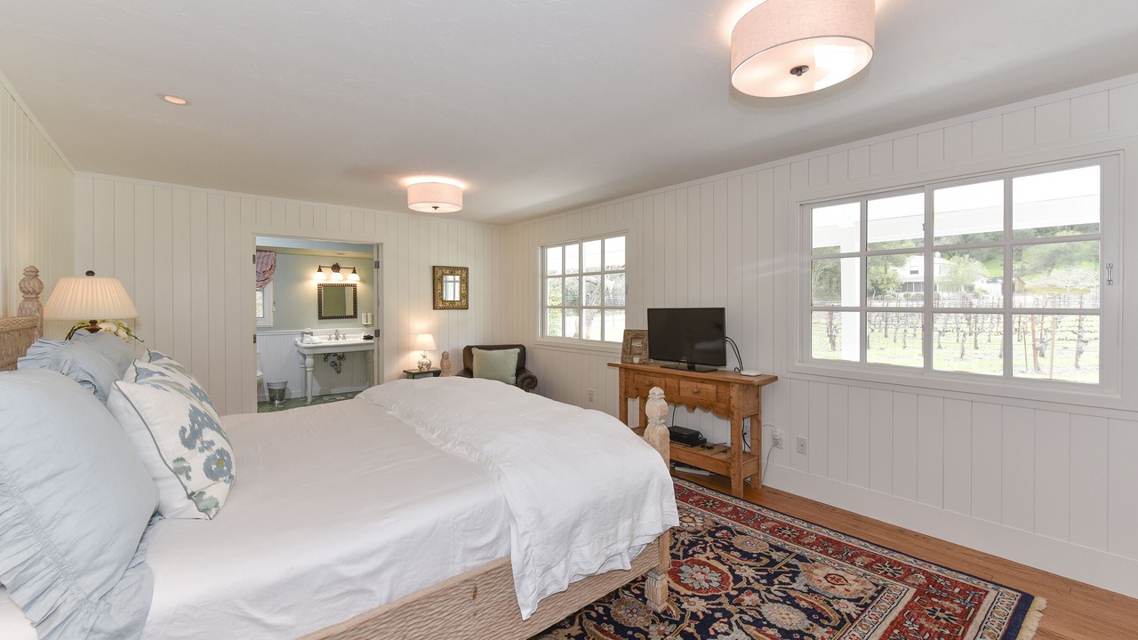 Photo of Bedroom in St. Helena