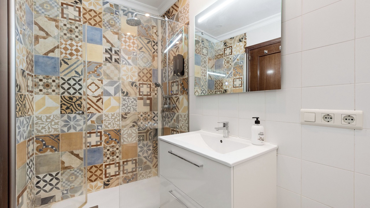 Photo of Bathroom in La Goleta