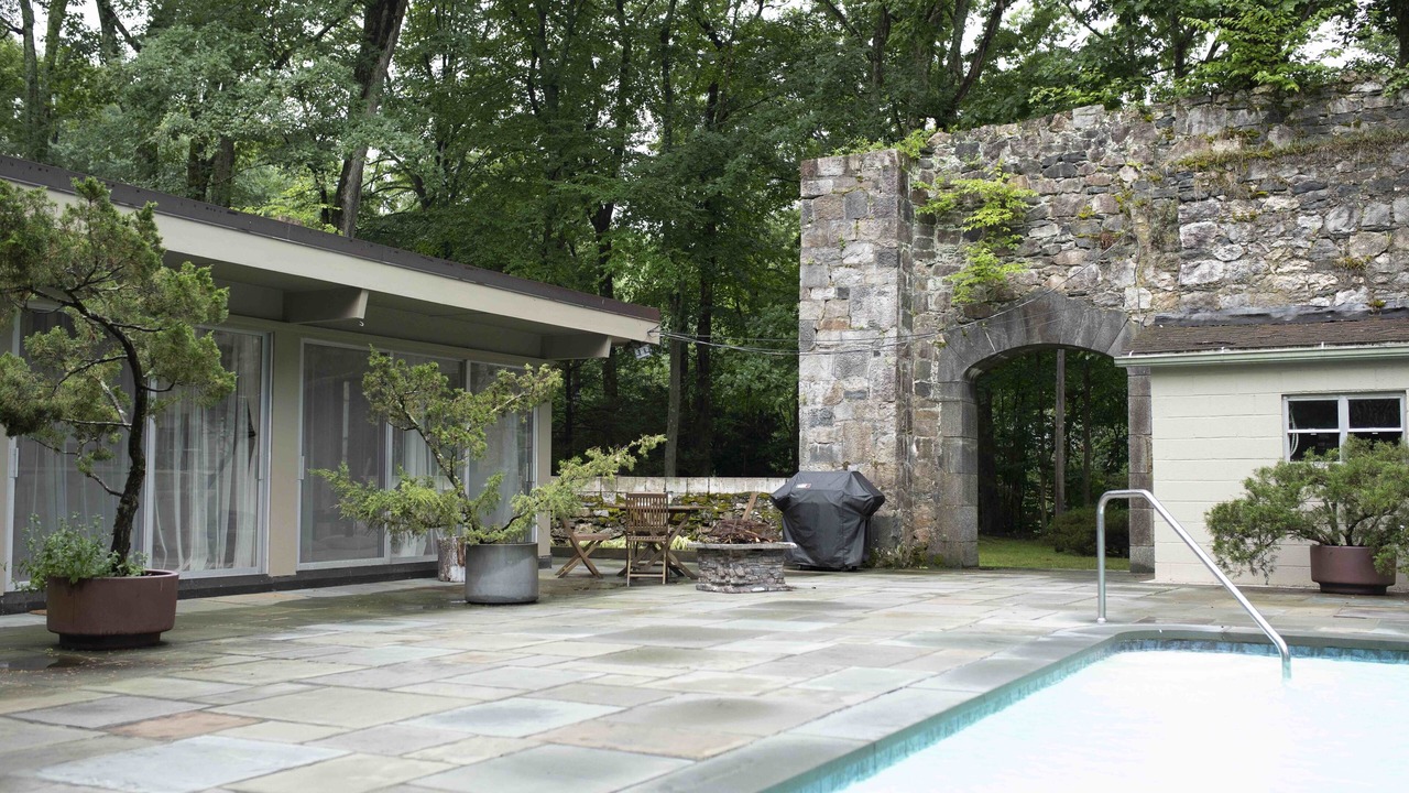 Photo of Outdoor in North Stamford