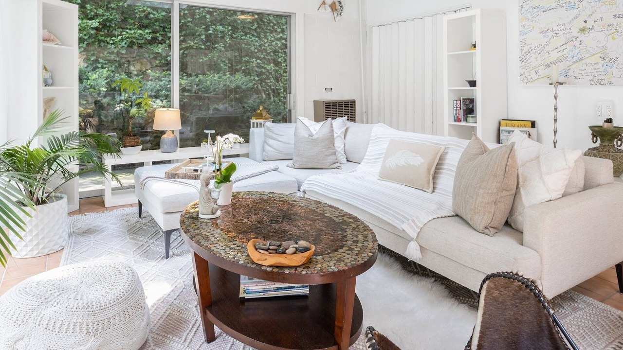 Photo of Livingroom in North Stamford