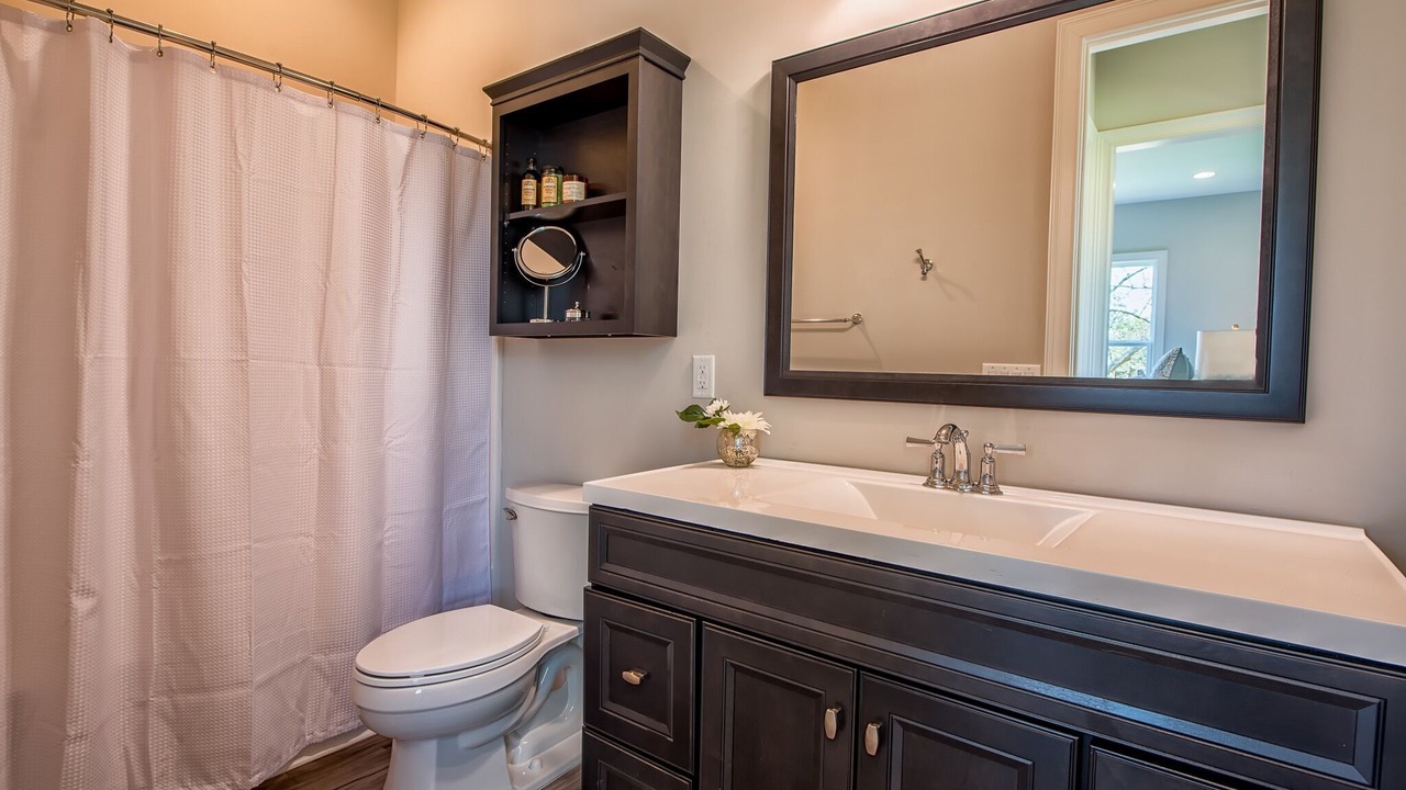 Photo of Bathroom in Lake Norman of Catawba