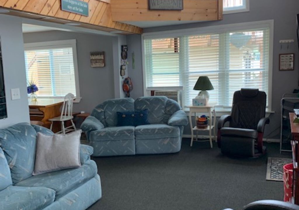 Photo of Livingroom in Jamestown West