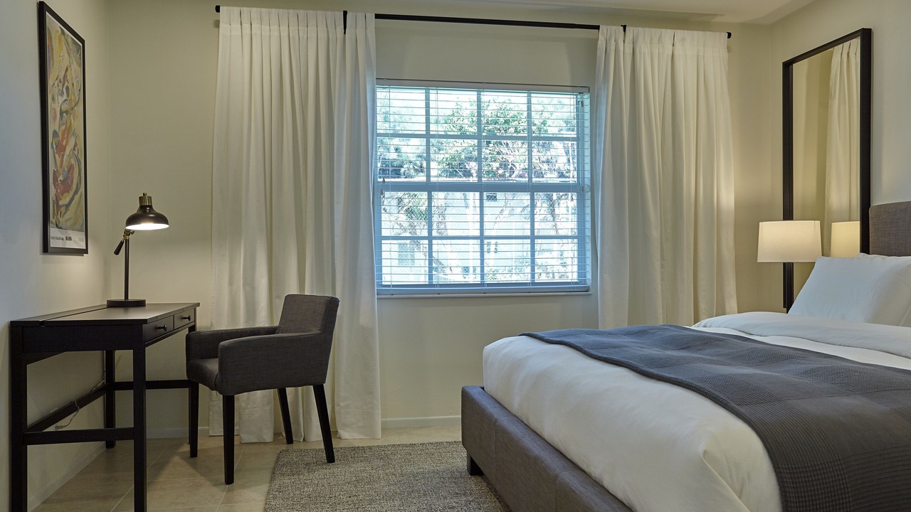 Photo of Bedroom in Deerfield Beach