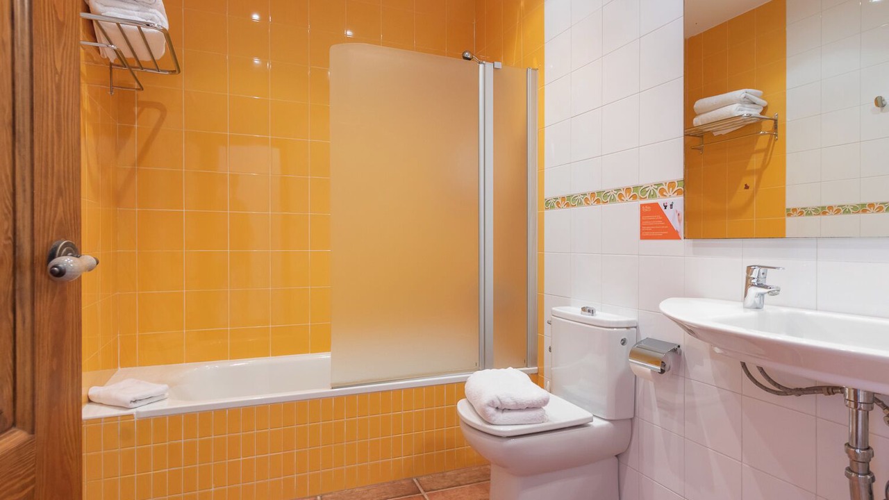 Photo of Bathroom in Vilamacolum