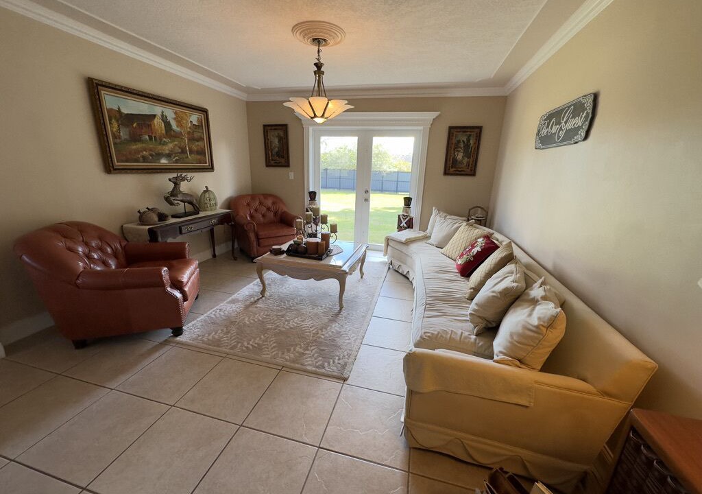 Photo of Bedroom in Homestead