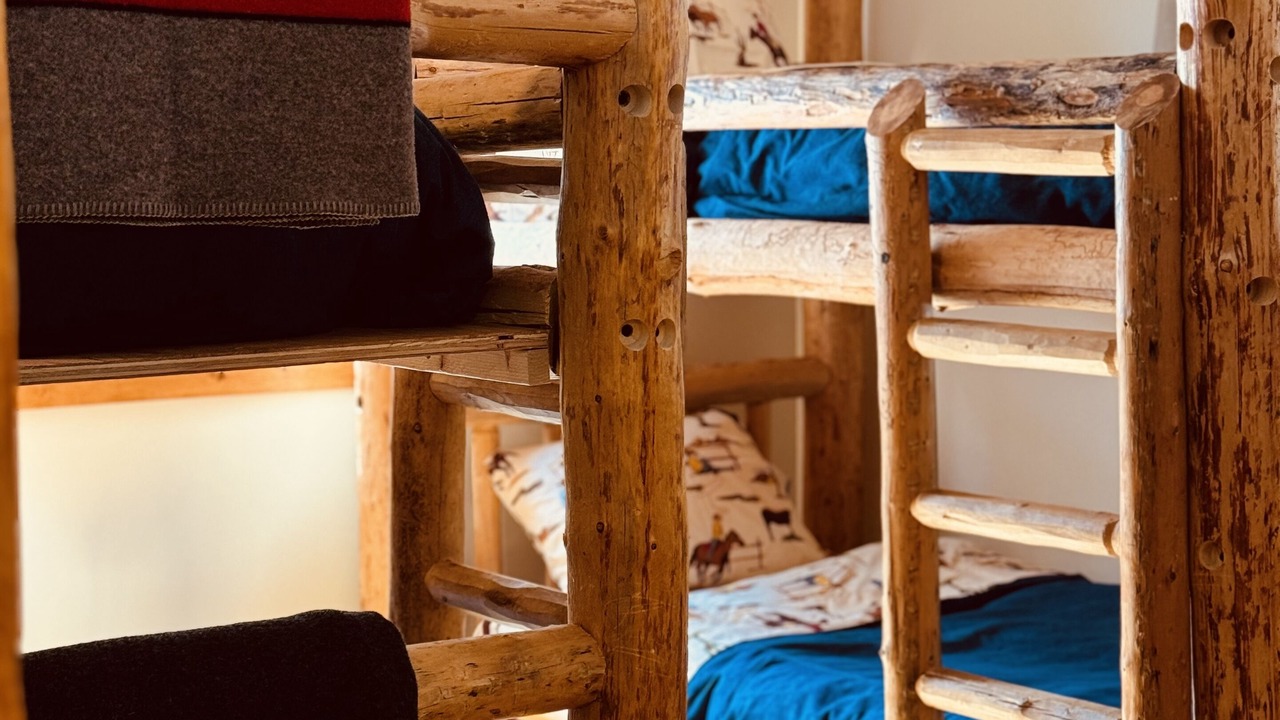 Photo of Bedroom in Green Valley Lake
