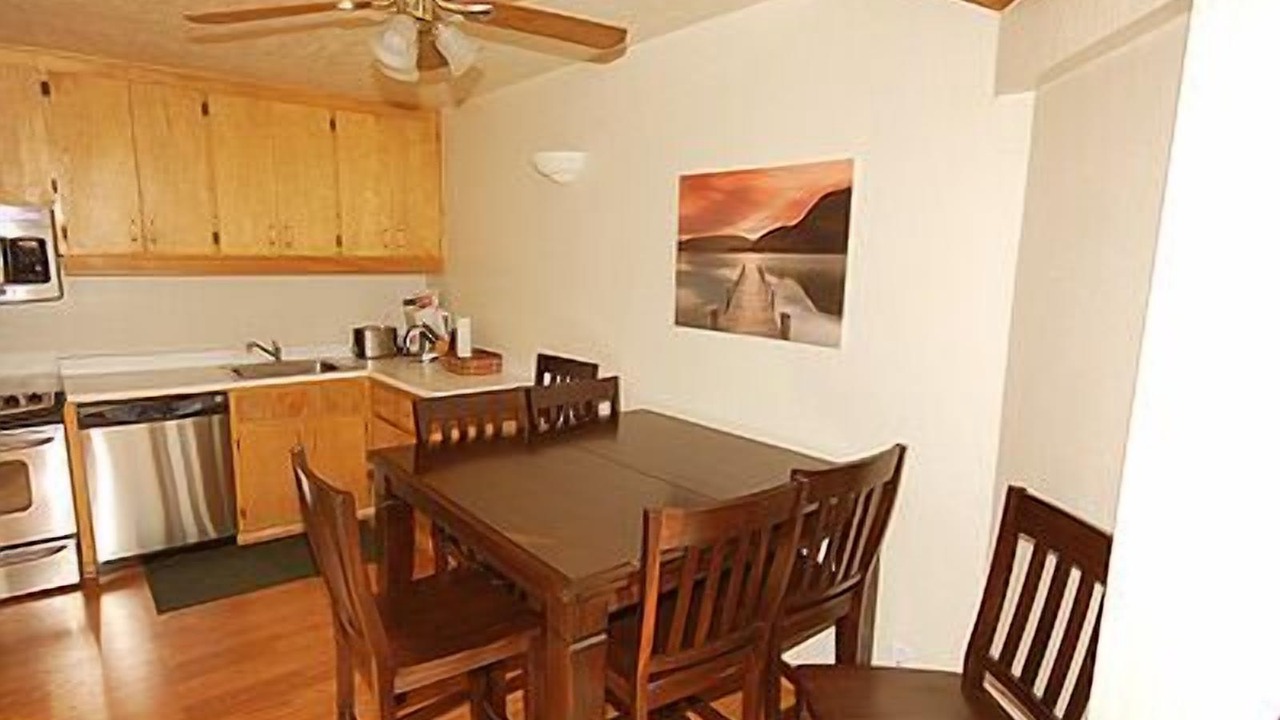Photo of Livingroom in Tahoe Keys