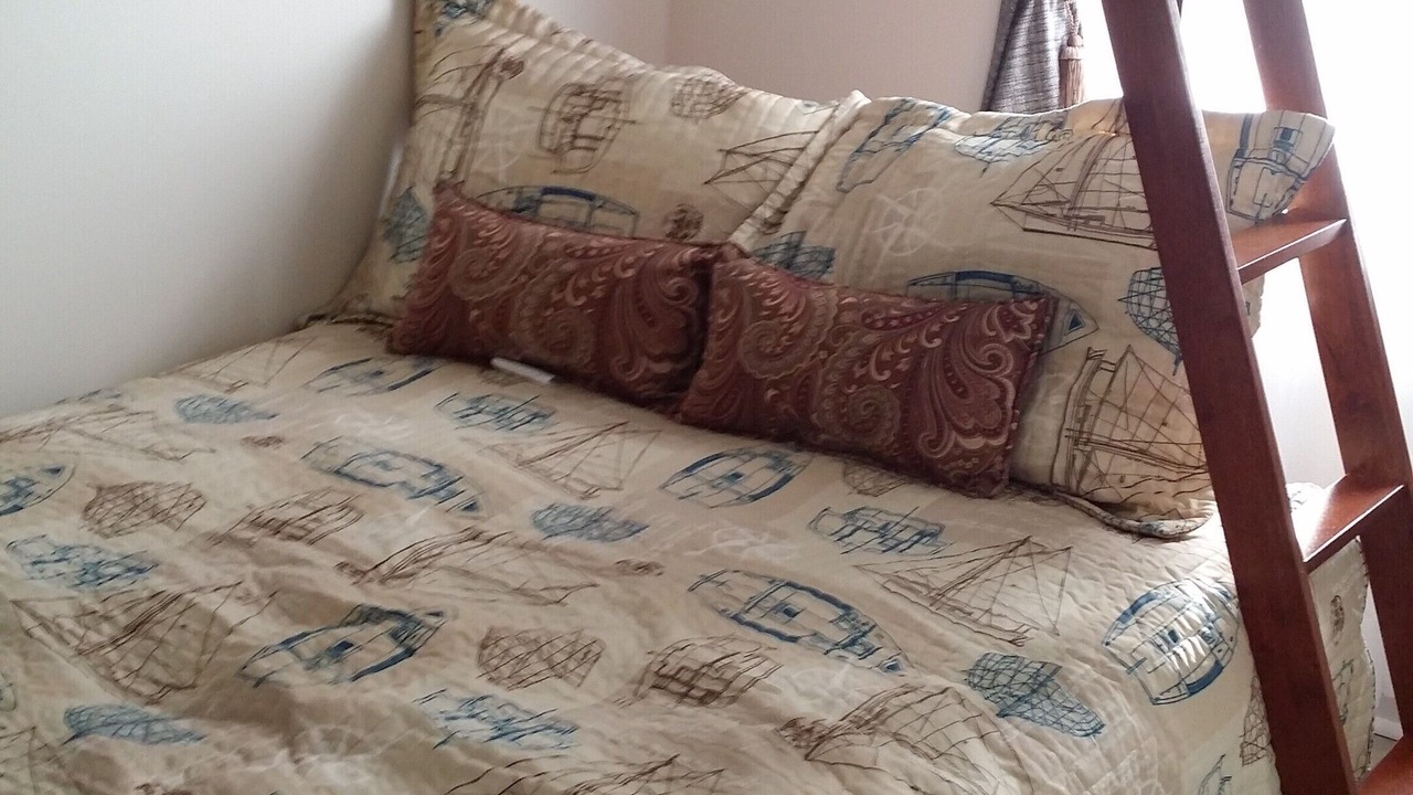 Photo of Bedroom in Ship Bottom