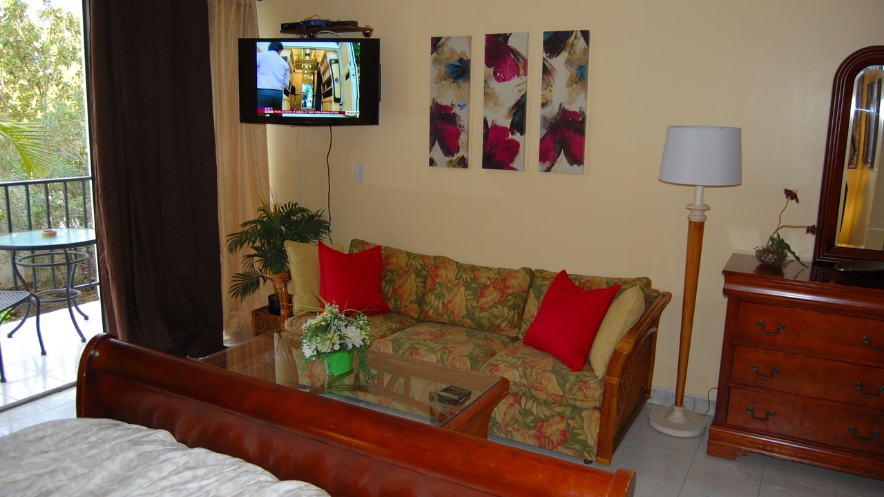 Photo of Livingroom in Williams Town