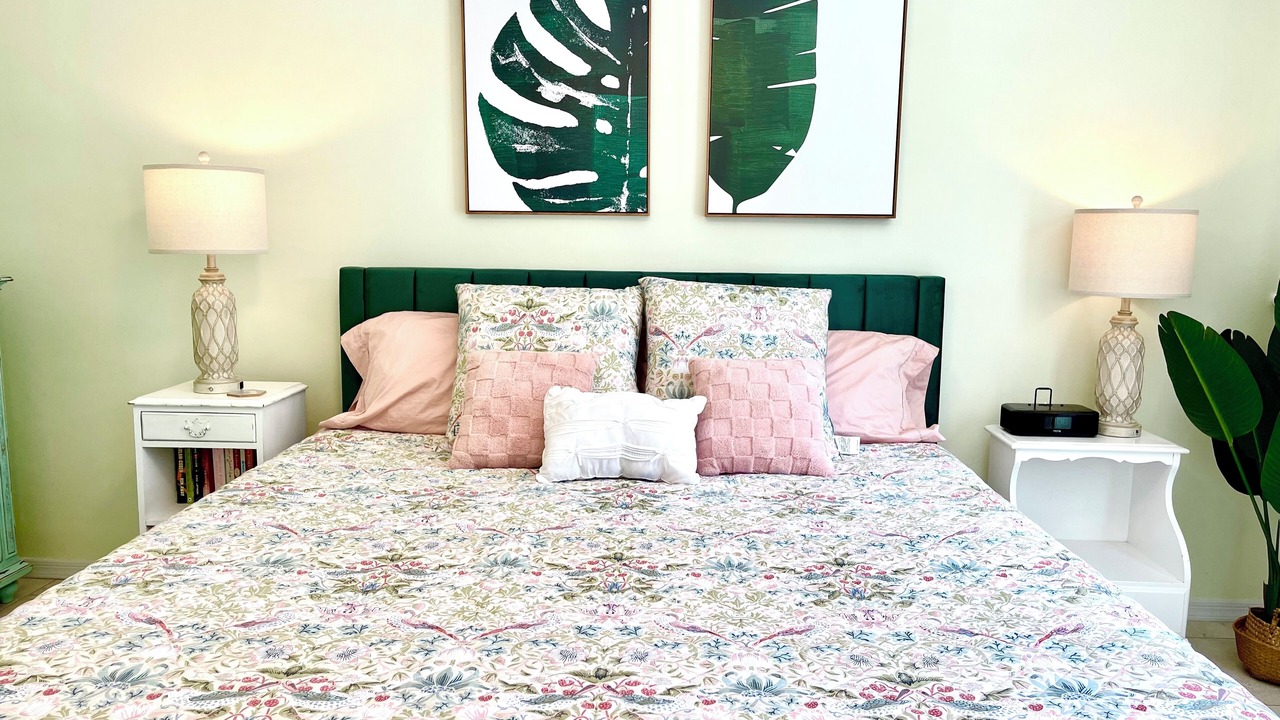 Photo of Bedroom in Naples Park