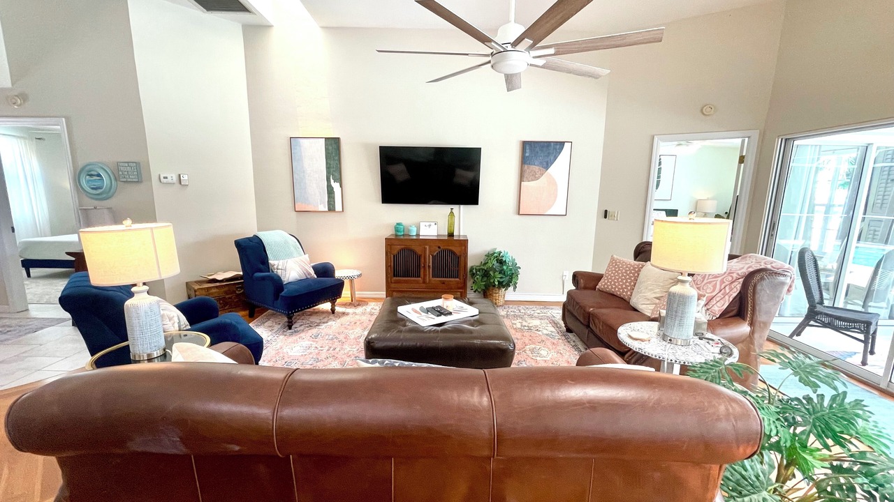 Photo of Livingroom in Naples Park
