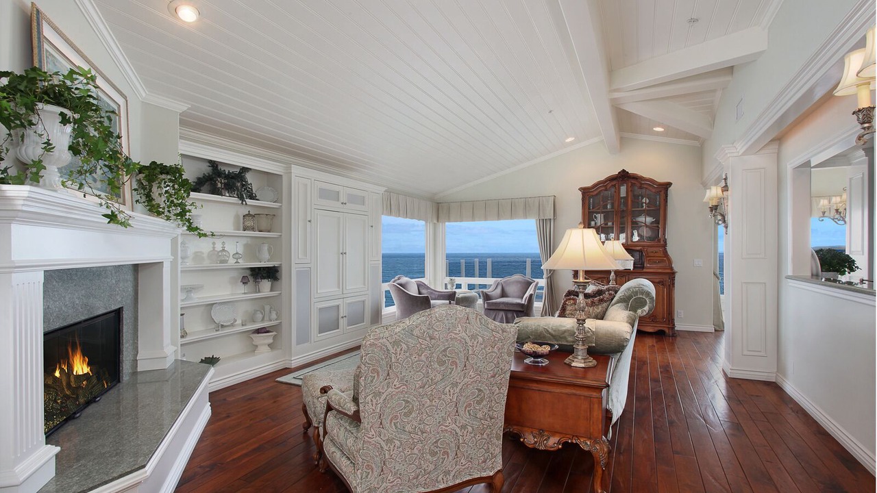 Photo of Livingroom in San Clemente