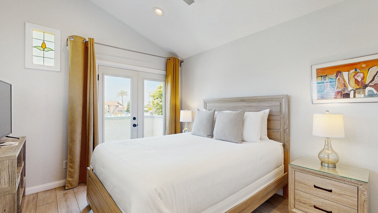 Photo of Bedroom in San Clemente