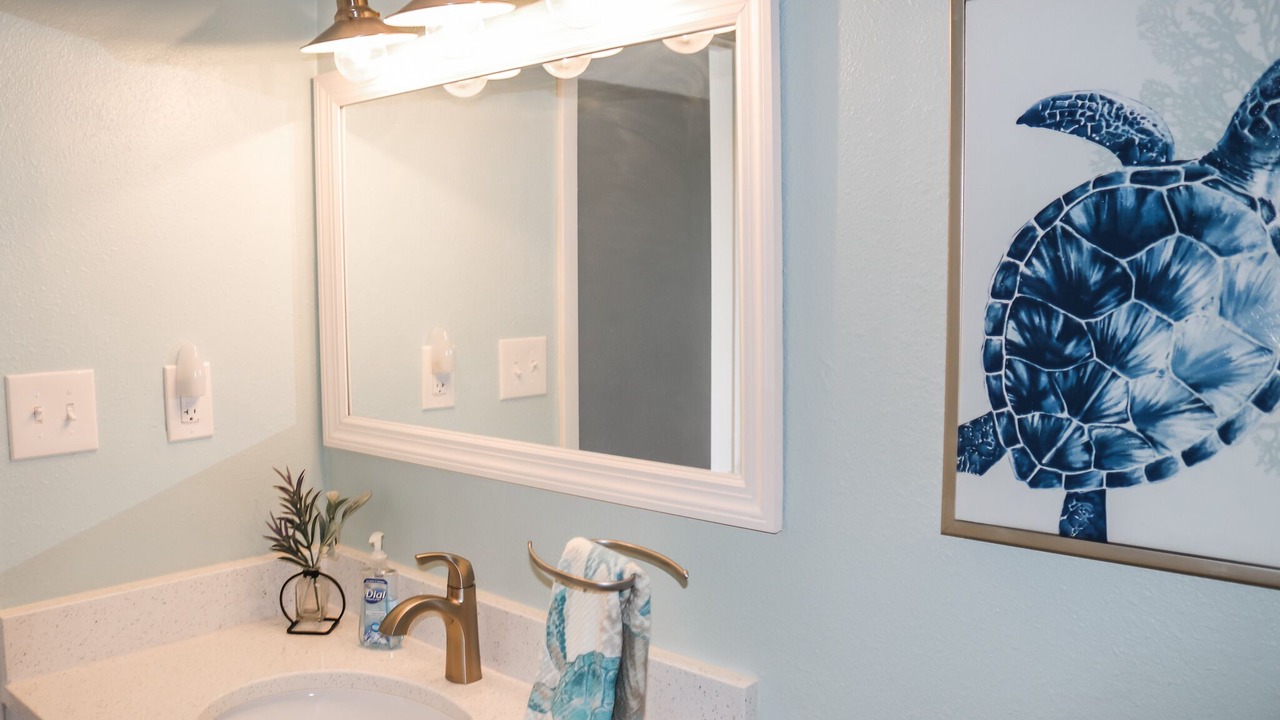 Photo of Bathroom in New Smyrna Beach