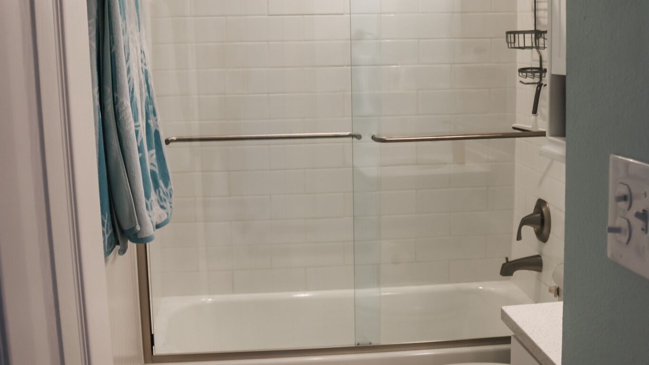 Photo of Bathroom in New Smyrna Beach