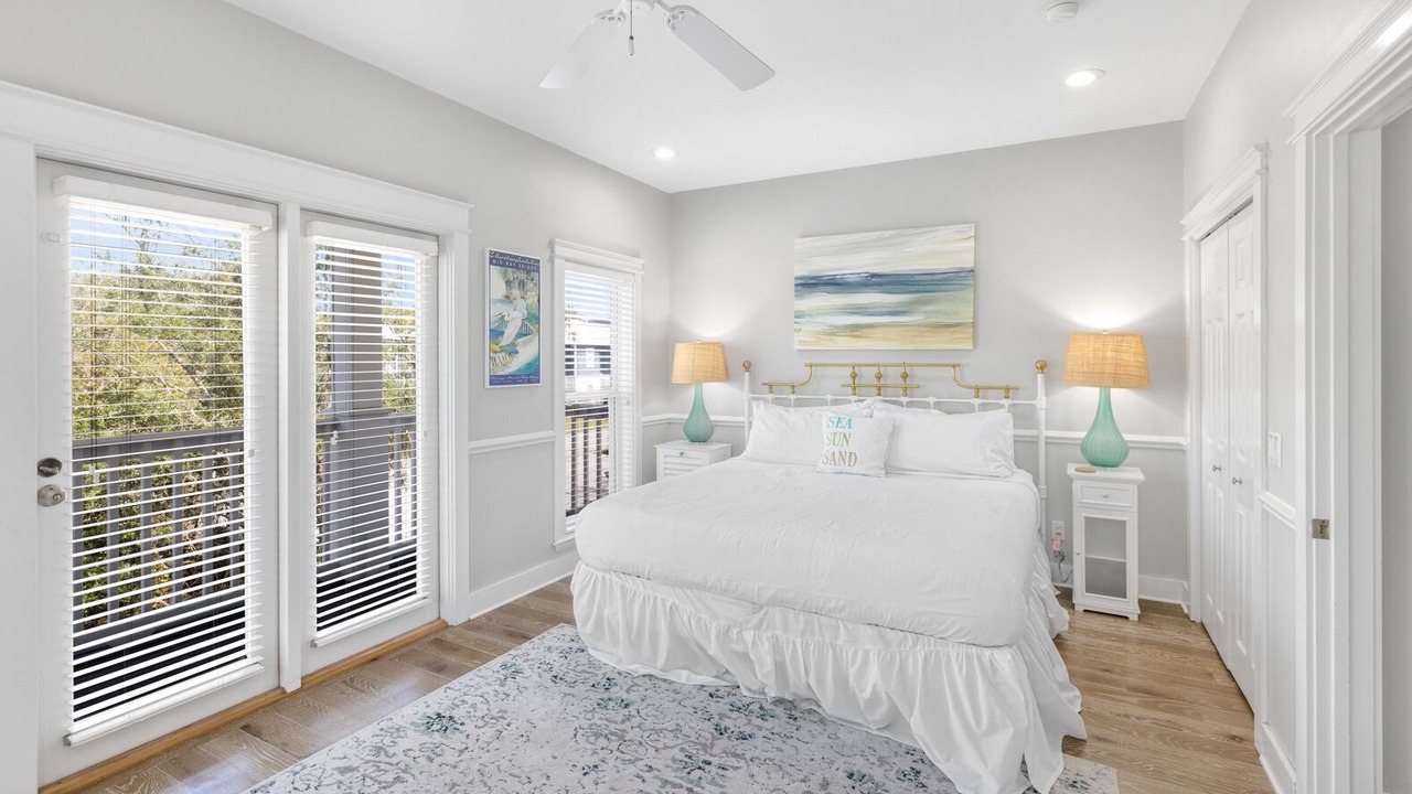 Photo of Bedroom in Seacrest