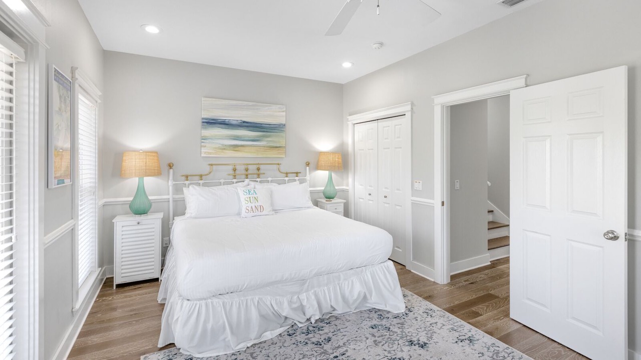 Photo of Bedroom in Seacrest