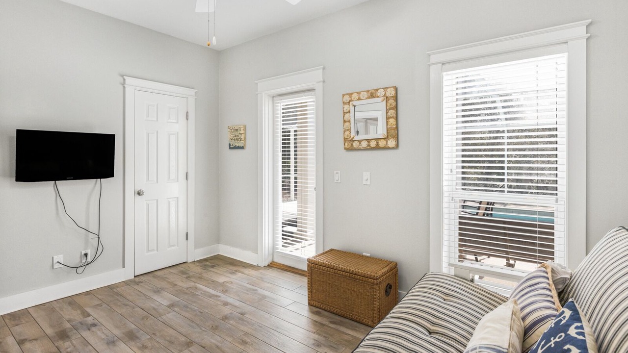 Photo of Livingroom in Seacrest