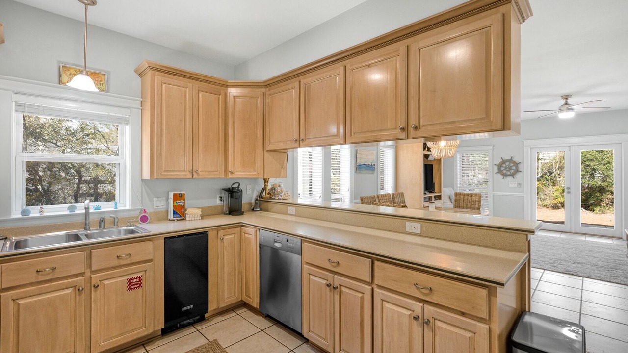 Photo of Kitchen in Seacrest