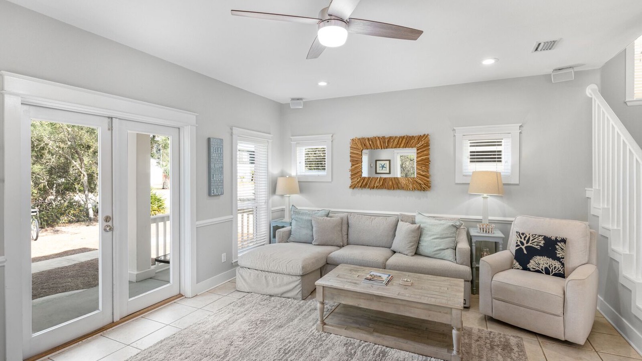 Photo of Livingroom in Seacrest