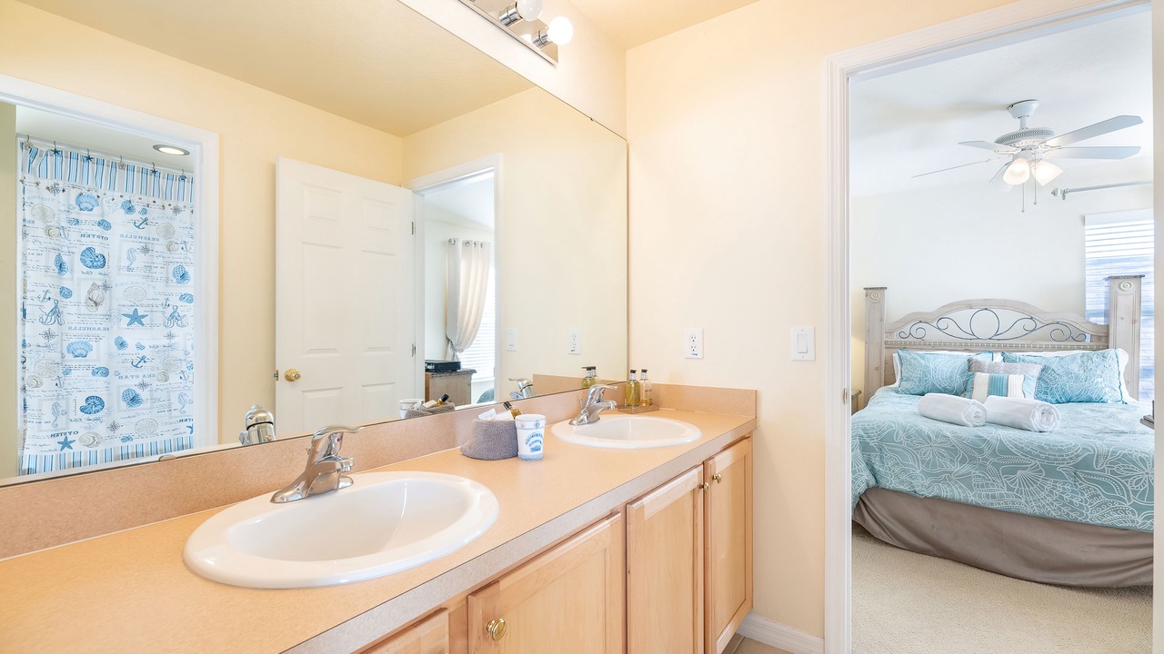 Photo of Bathroom in Cypress Pointe