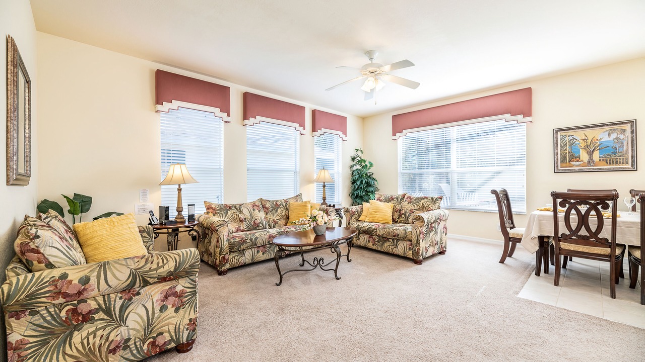 Photo of Livingroom in Cypress Pointe