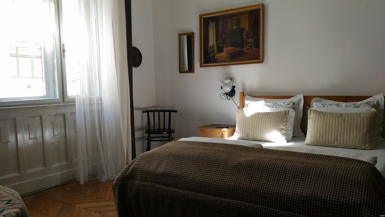 Photo of Bedroom in 13th District