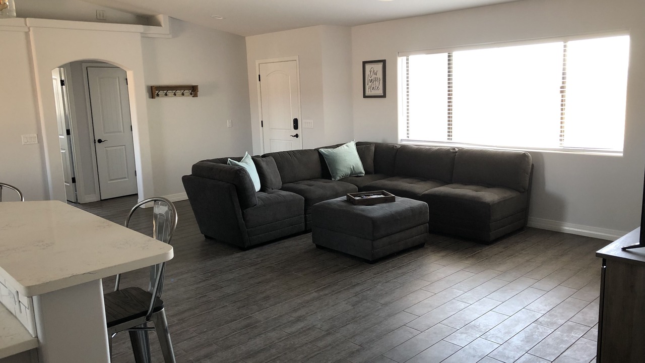 Photo of Livingroom in Desert Hills