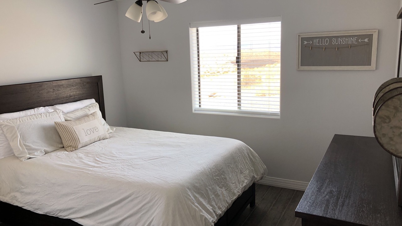 Photo of Bedroom in Desert Hills