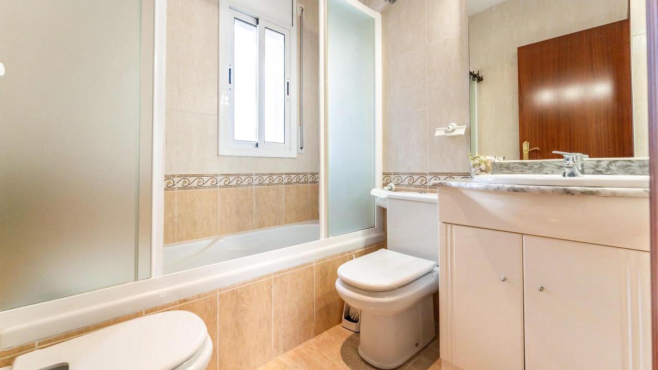 Photo of Bathroom in Miami Platja