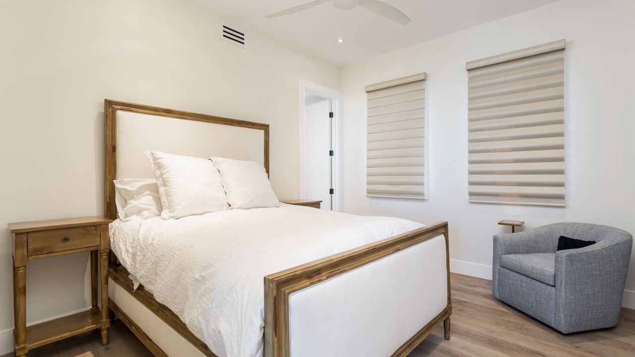 Photo of Bedroom in Newport Coast