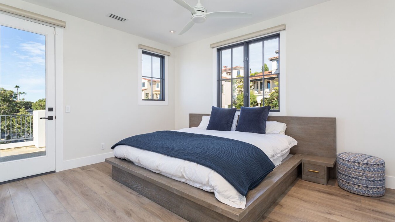 Photo of Bedroom in Newport Coast