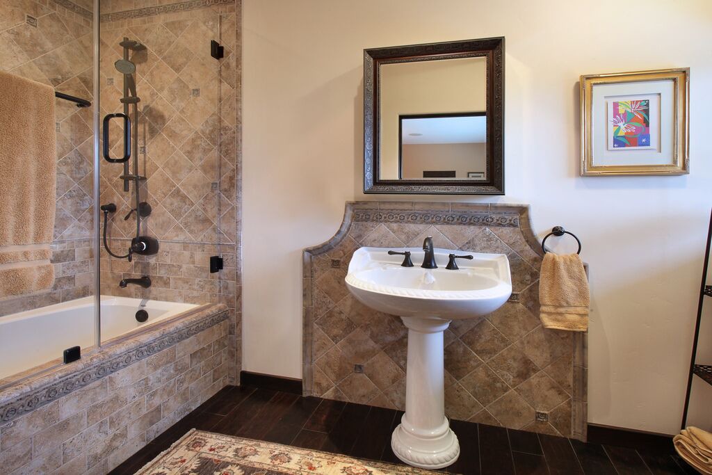 Photo of Bedroom in South Laguna