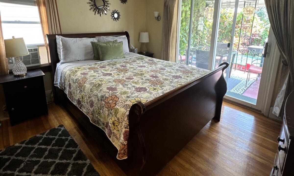 Photo of Bedroom in North Buffalo