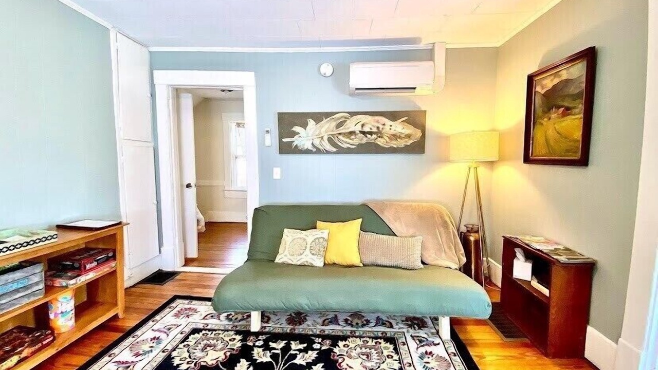 Photo of Livingroom in Historic Montford