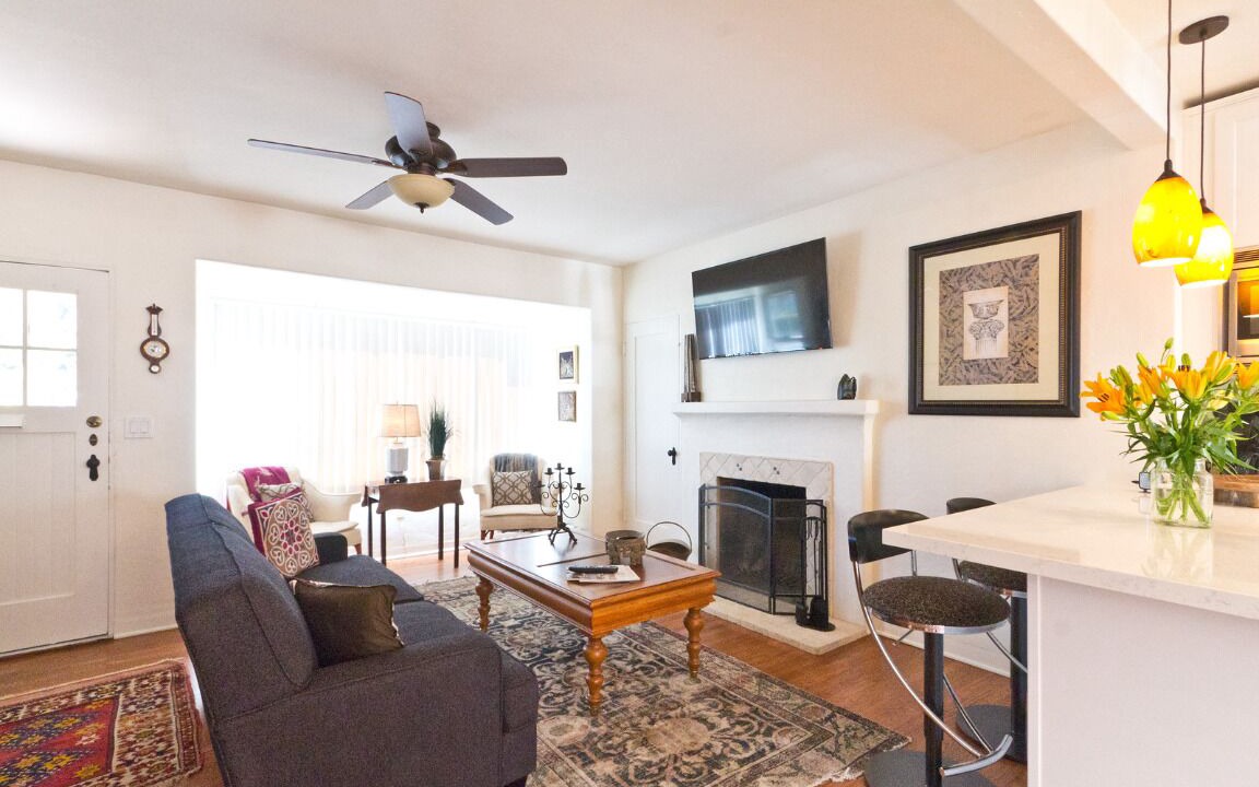 Photo of Livingroom in Oak Park